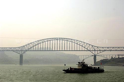 重慶宜萬鐵路萬州長江大橋